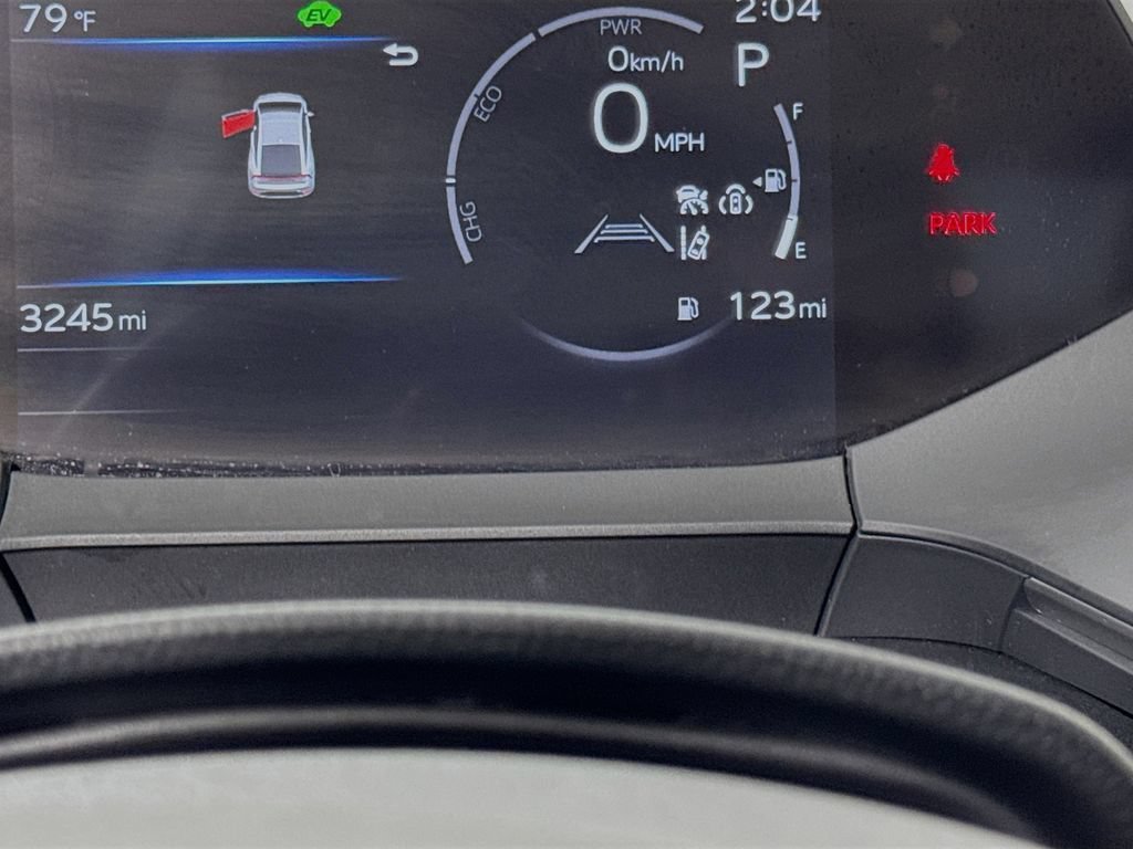 Used 2025 Toyota Prius LE FWD image 15