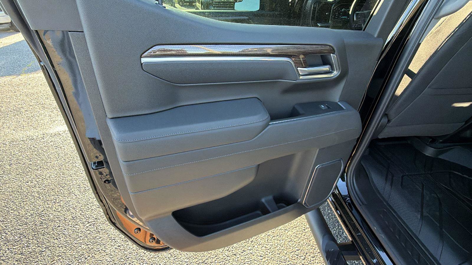 New 2026 Chevrolet Silverado 1500 RST w/ RST Select Package image 15