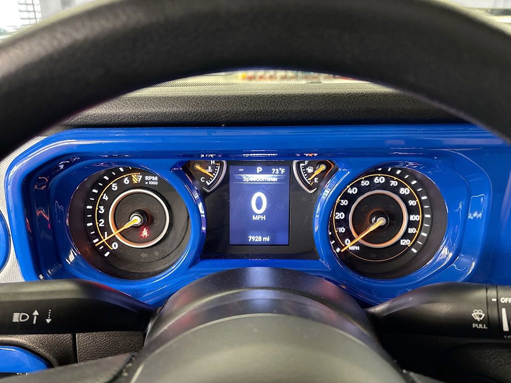 Used 2025 Jeep Gladiator Sport image 10