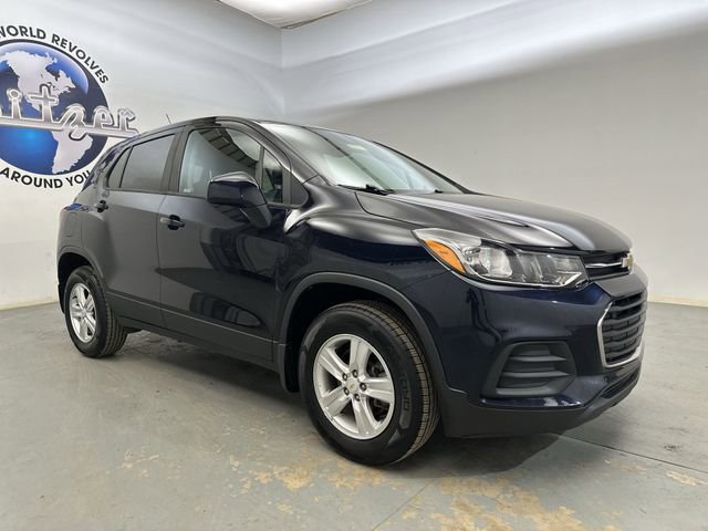 Used 2021 Chevrolet Trax LS w/ Tint and Cruise Package image 13