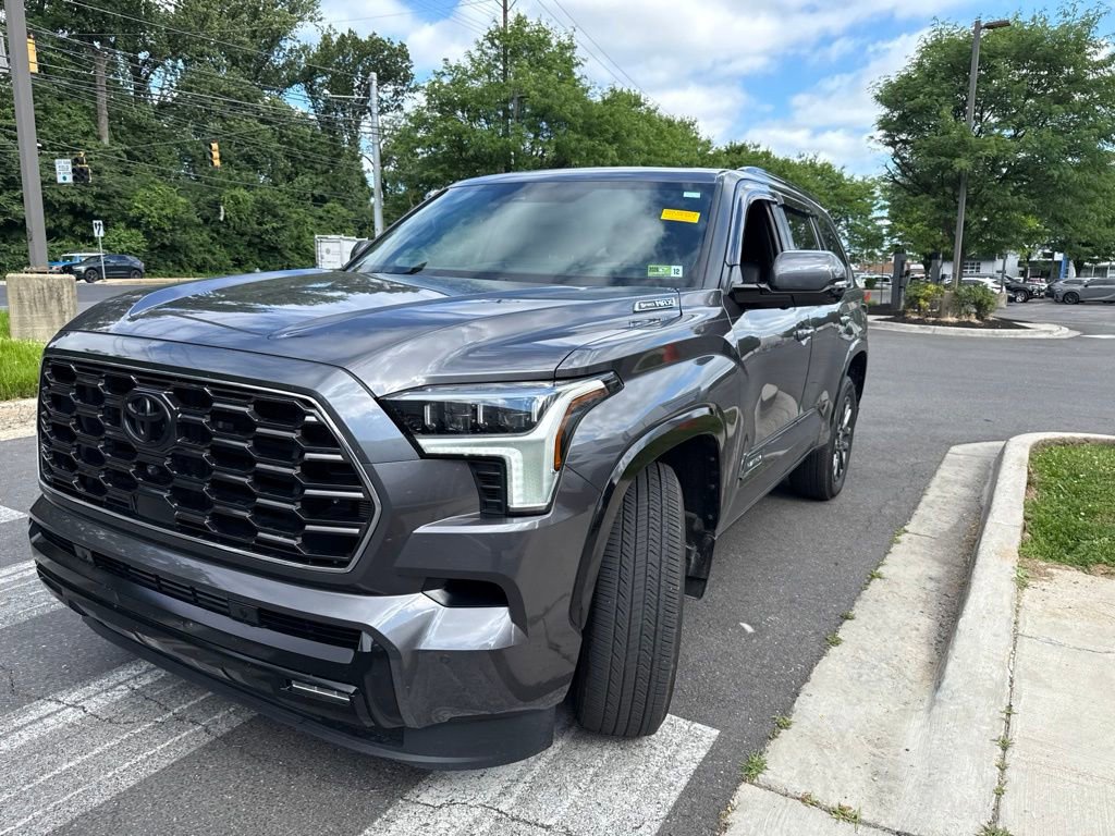 Used 2024 Toyota Sequoia Platinum AWD/4WD image 3