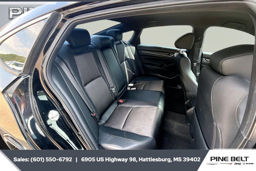 Used 2018 Honda Accord Sport image 20