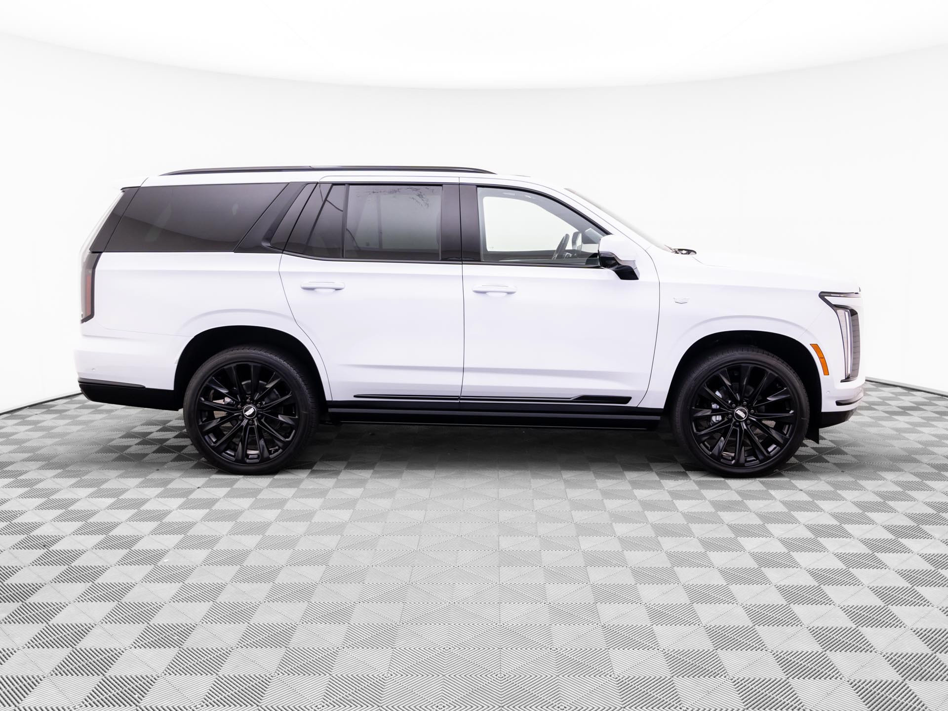 New 2027 Cadillac Escalade Platinum Sport w/ LPO, ONYX Package AWD/4WD image 6