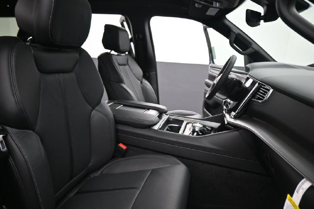 New 2026 Jeep Grand Wagoneer Limited AWD/4WD image 20