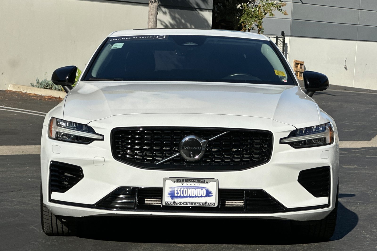 Certified 2025 Volvo S60 T8 Plus w/ Climate Package AWD/4WD image 10