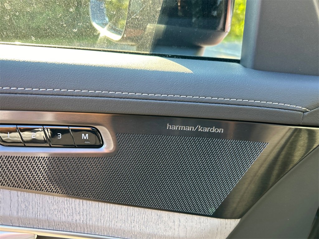 New 2026 Volvo XC90 B6 Ultra image 20