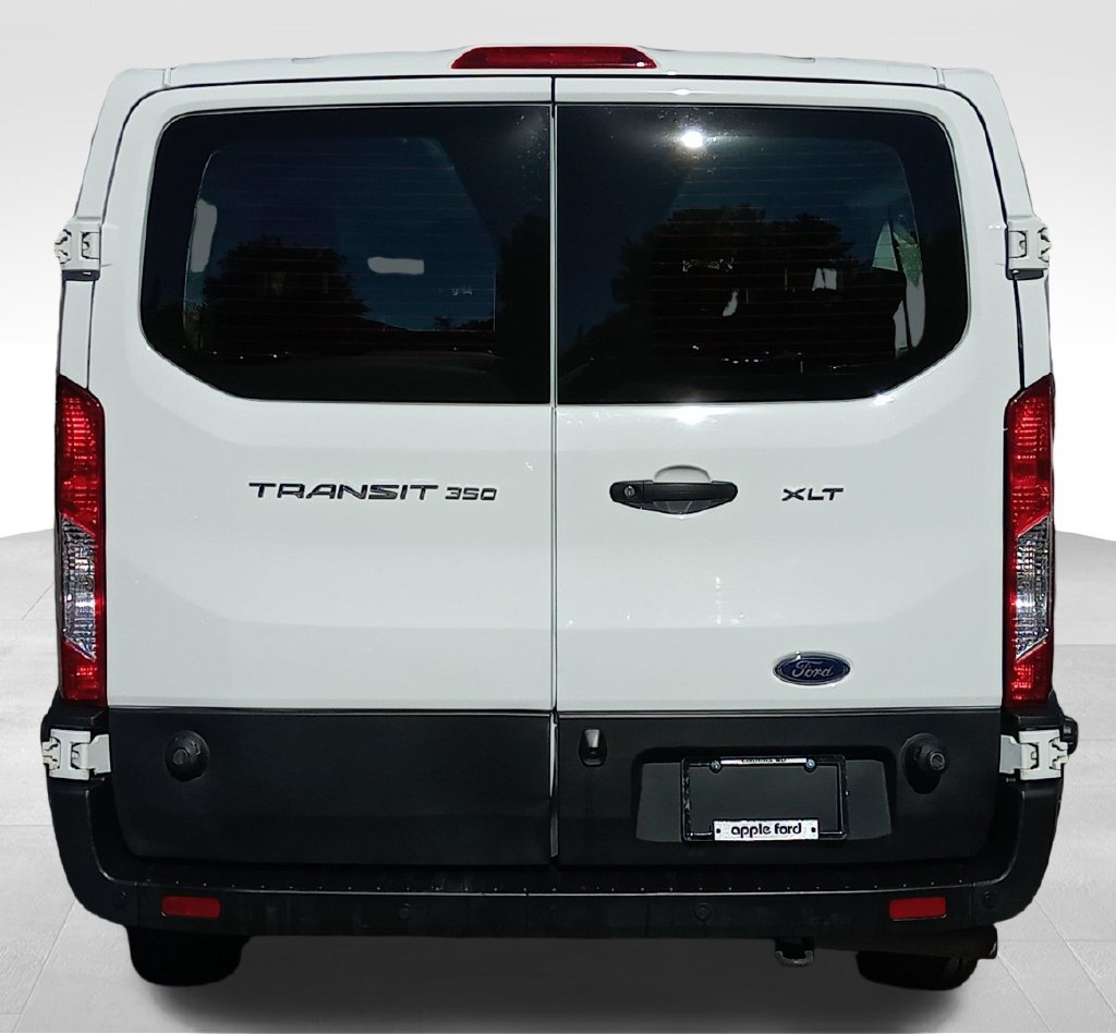 Used 2024 Ford Transit 350 XLT RWD image 4