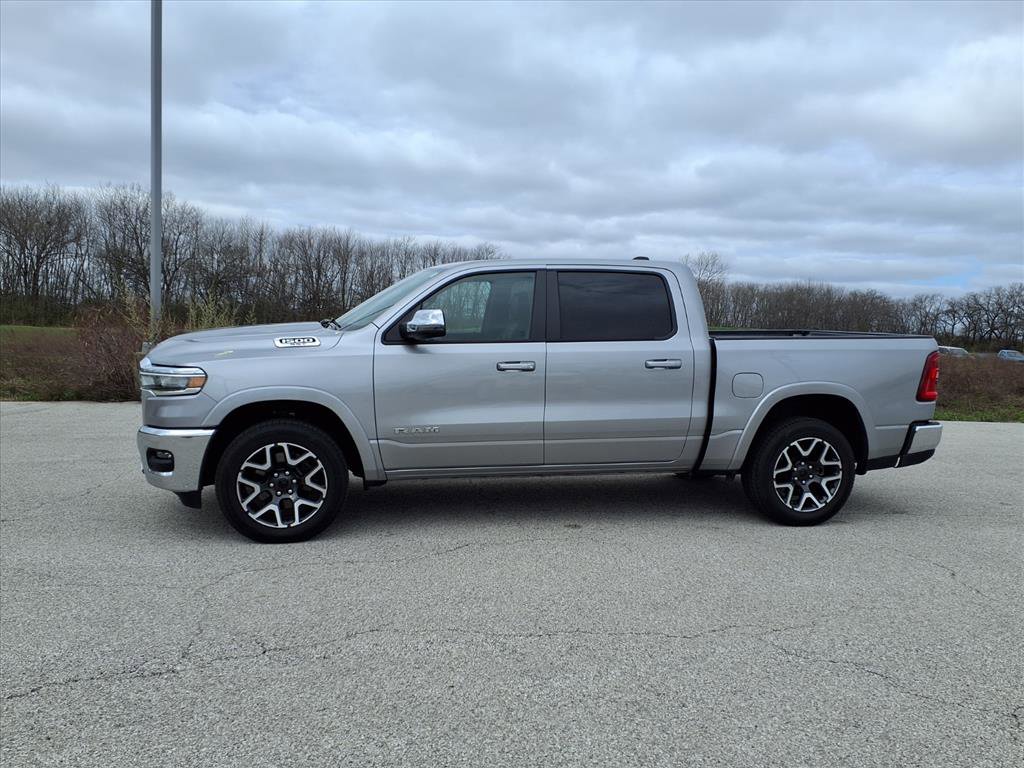 Used 2025 RAM 1500 Laramie AWD/4WD image 22