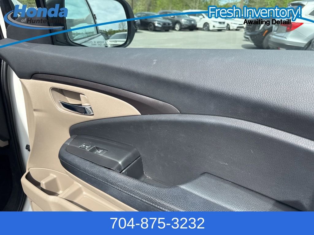 Used 2017 Honda Pilot EX-L image 19