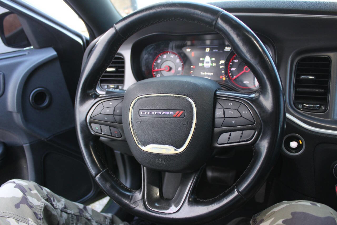 Used 2021 Dodge Charger SXT w/ Blacktop Package image 21