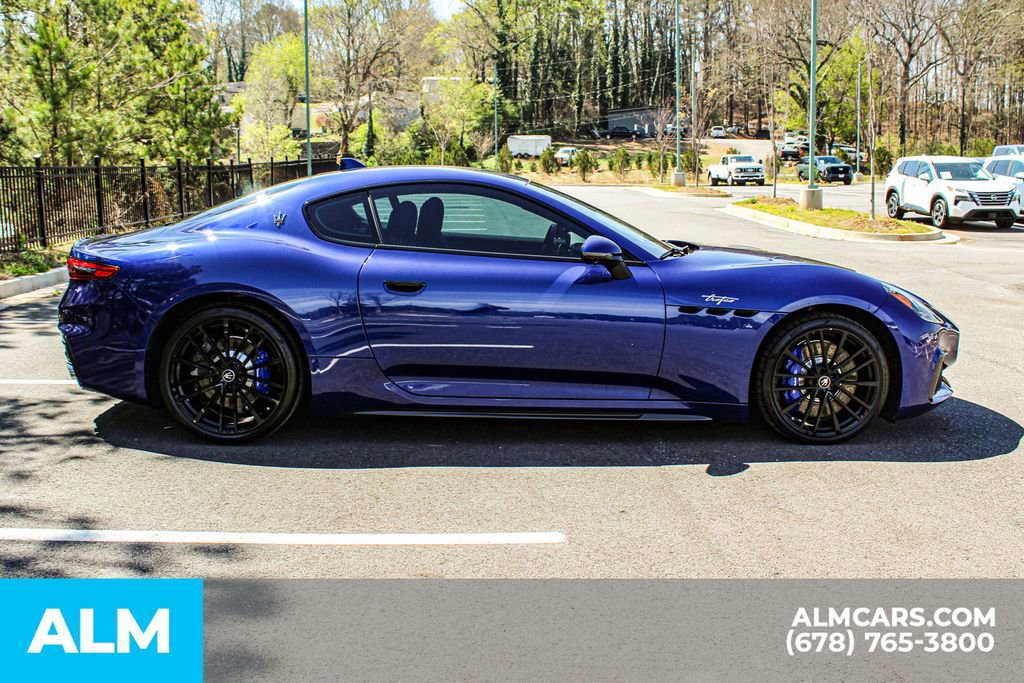 Used 2024 Maserati GranTurismo Trofeo image 9