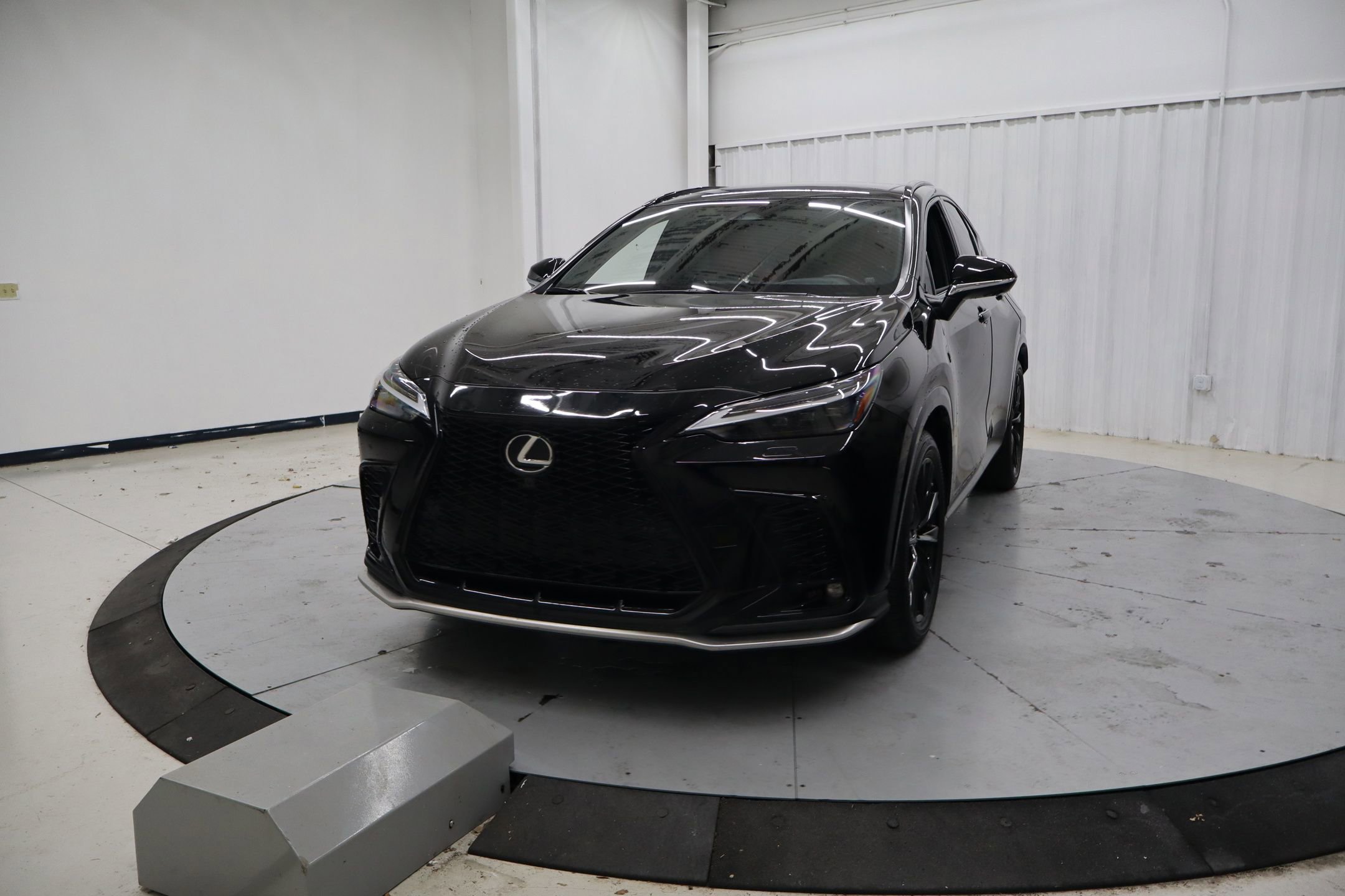 Used 2022 Lexus NX 350 F Sport image 10