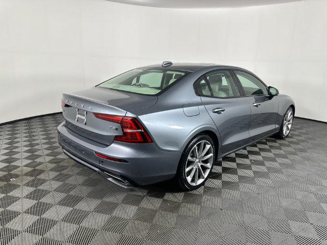 Used 2021 Volvo S60 T5 Momentum AWD/4WD image 26