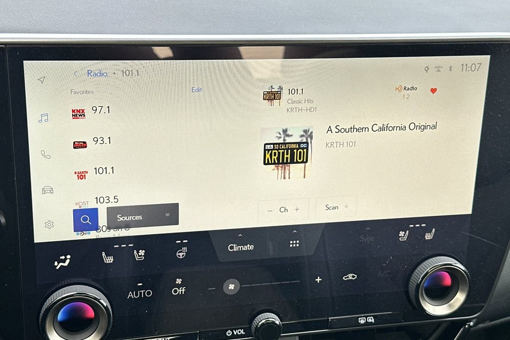 Used 2025 Lexus NX 350 AWD w/ Luxury Package image 18