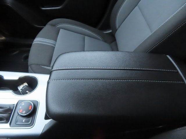 Used 2024 Chevrolet Blazer LT w/ Convenience Package image 36