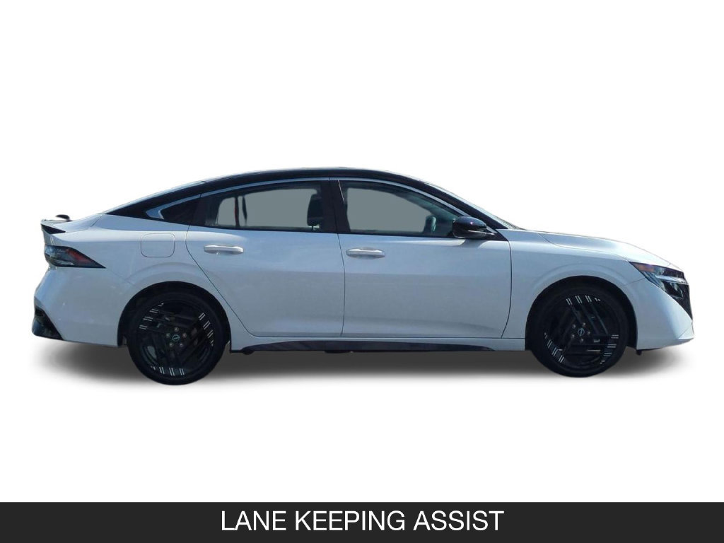 New 2027 Nissan Sentra SR FWD image 6