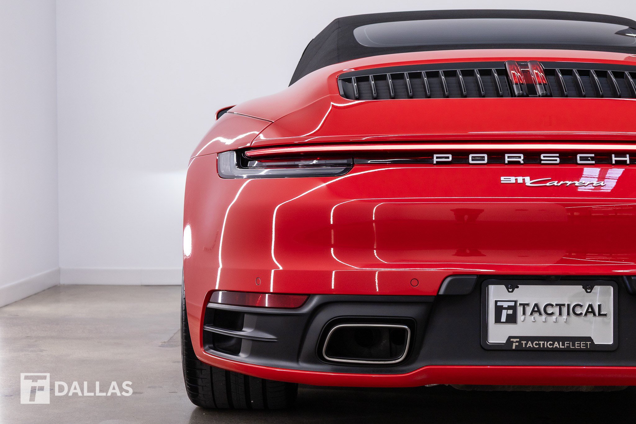 Used 2022 Porsche 911 Carrera RWD image 10