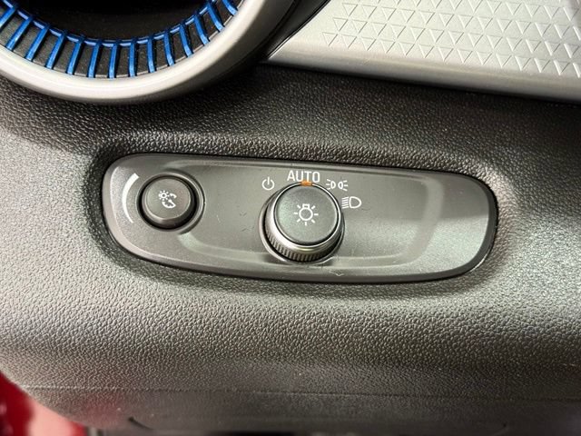 Used 2025 Chevrolet Trax LS w/ Driver Confidence Package FWD image 29