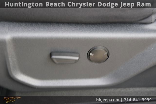 Used 2024 Ford Expedition XL AWD/4WD image 38