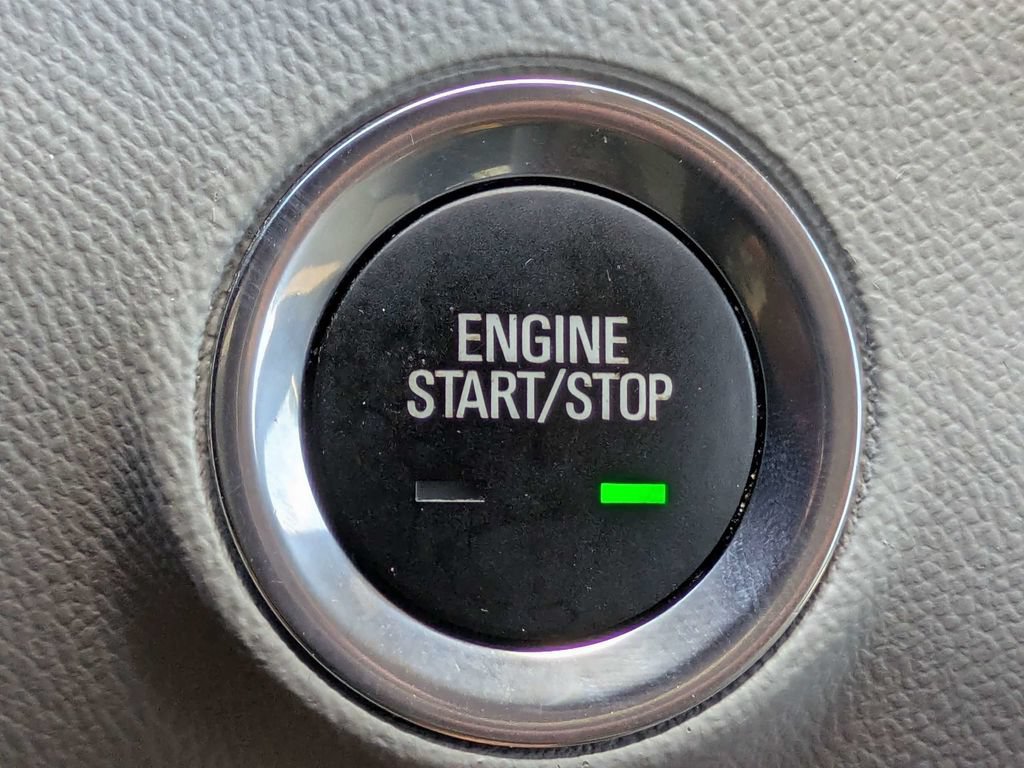 Used 2021 GMC Terrain SLT FWD image 29