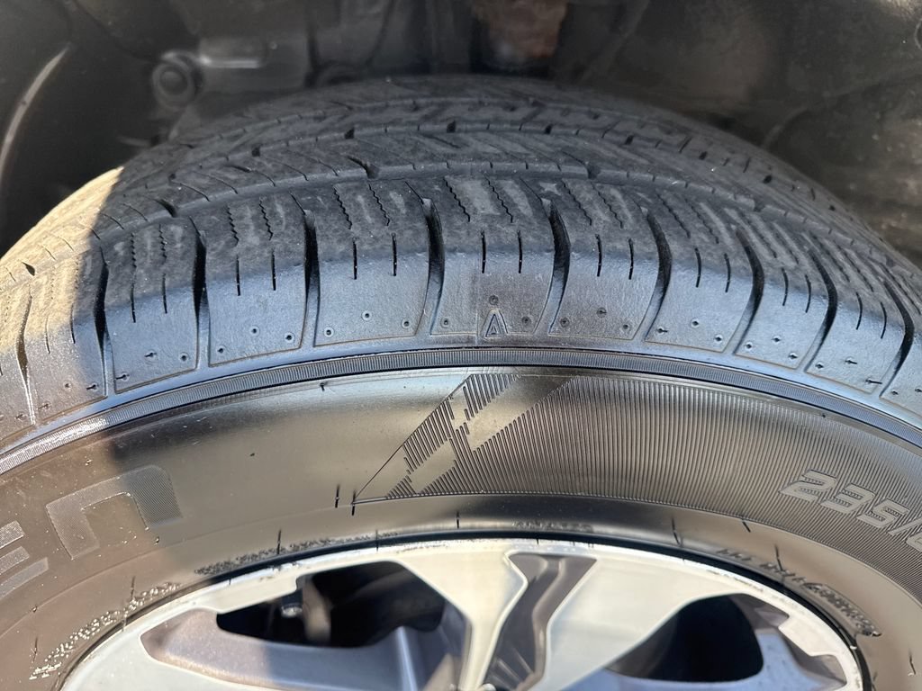 Used 2017 Honda CR-V LX image 21