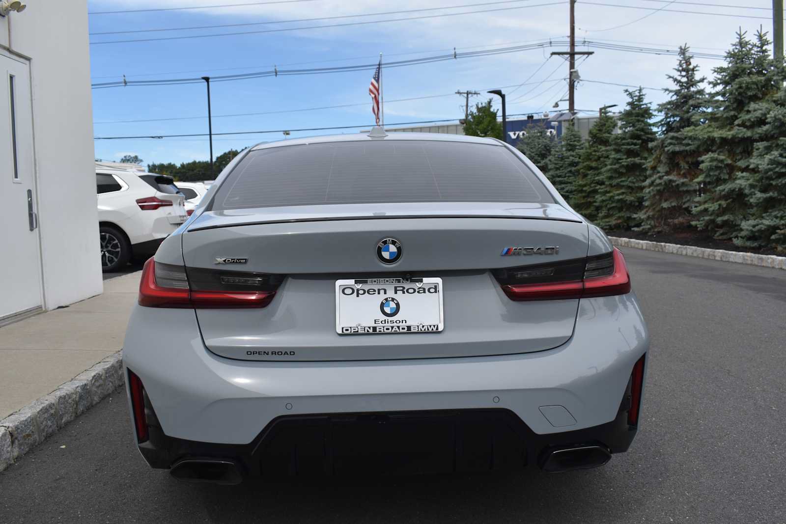 Used 2024 BMW M340i xDrive w/ Premium Package AWD/4WD image 6