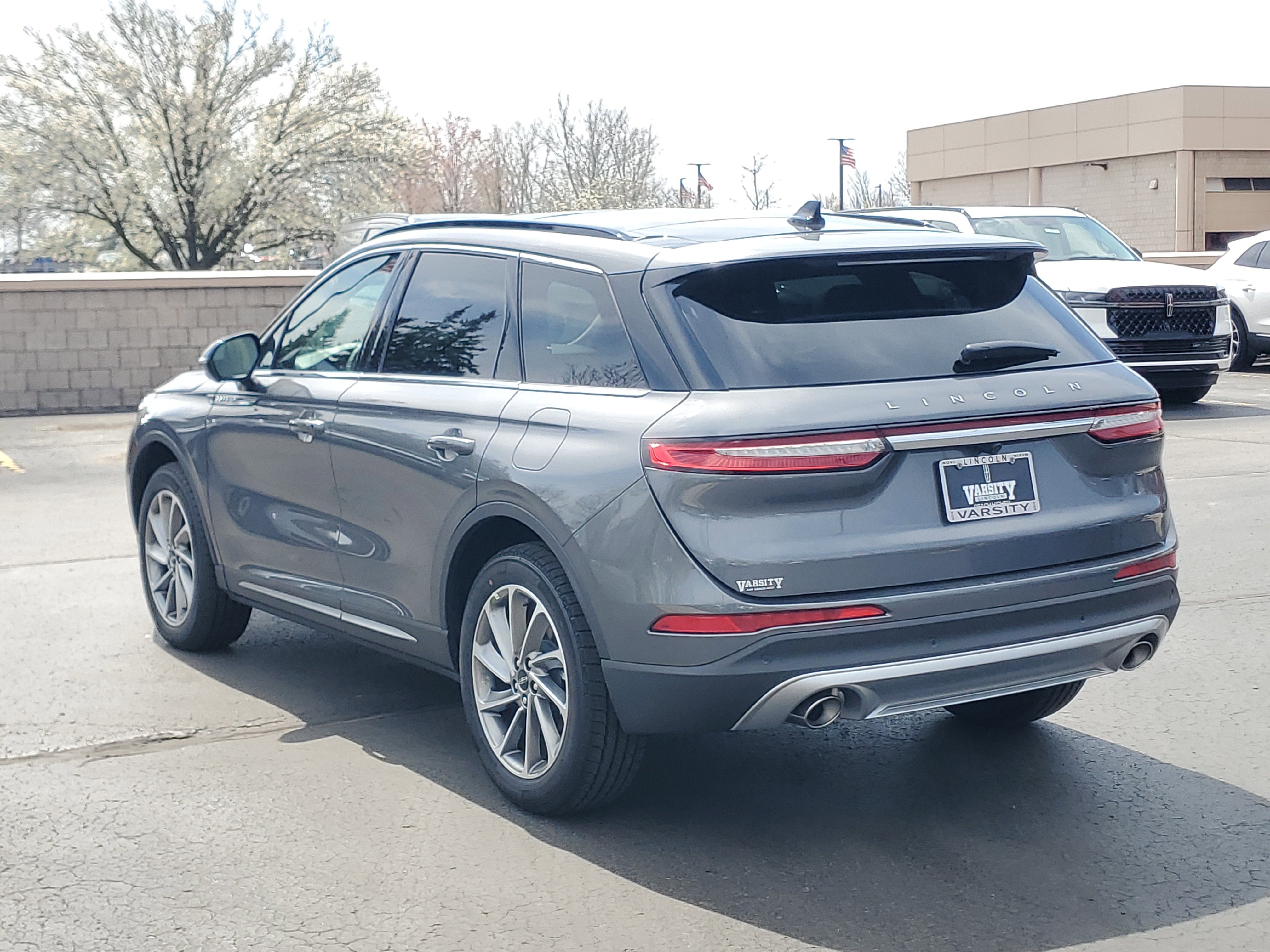 New 2026 Lincoln Corsair Premiere AWD/4WD image 3