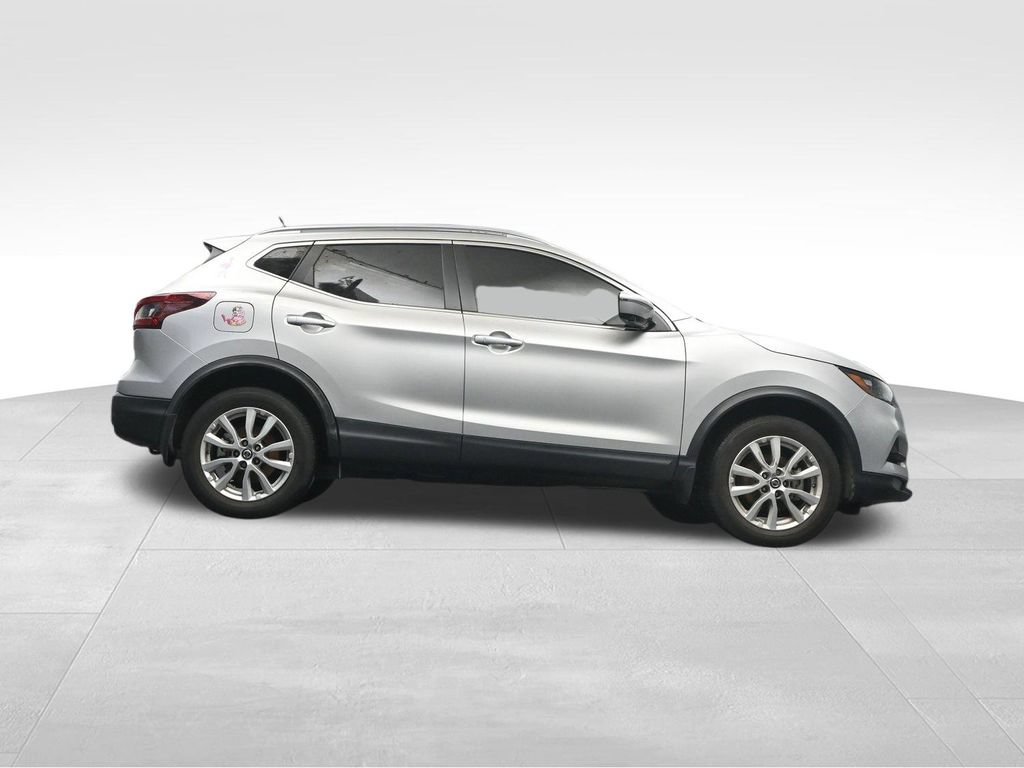 Used 2022 Nissan Rogue Sport SV w/ Technology Package FWD image 15