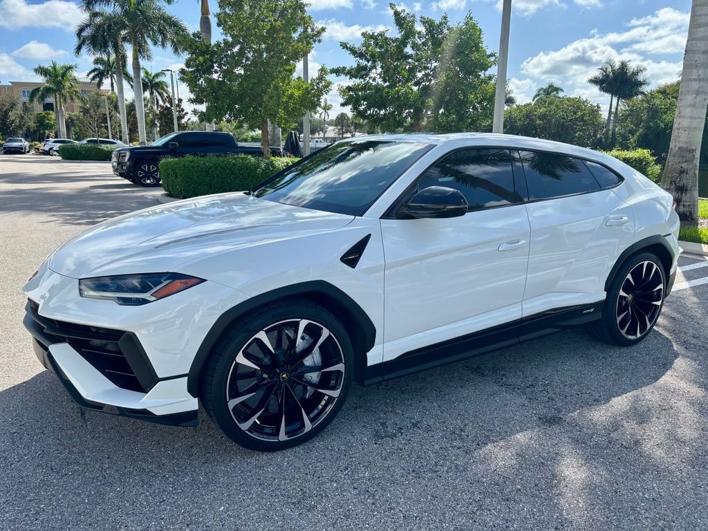 Used 2024 Lamborghini Urus S AWD/4WD image 11