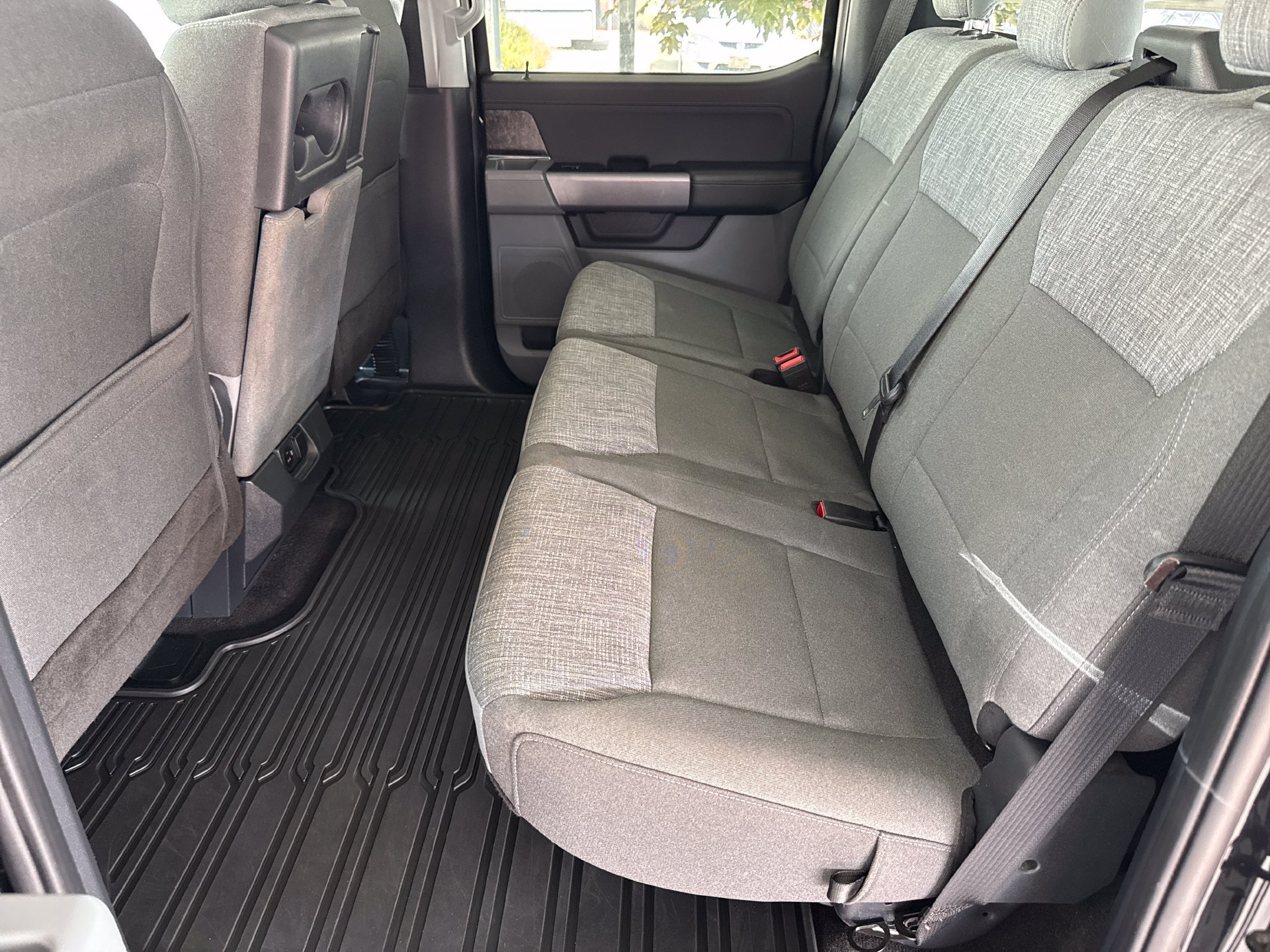 Used 2022 Ford F150 XLT w/ Equipment Group 302A High AWD/4WD image 24