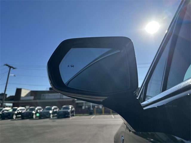 Certified 2022 Cadillac XT5 Premium Luxury w/ LPO, Floor Liner Package image 41