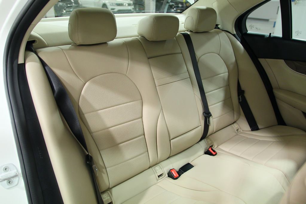 Certified 2016 Mercedes-Benz C 300 4MATIC Sedan image 25