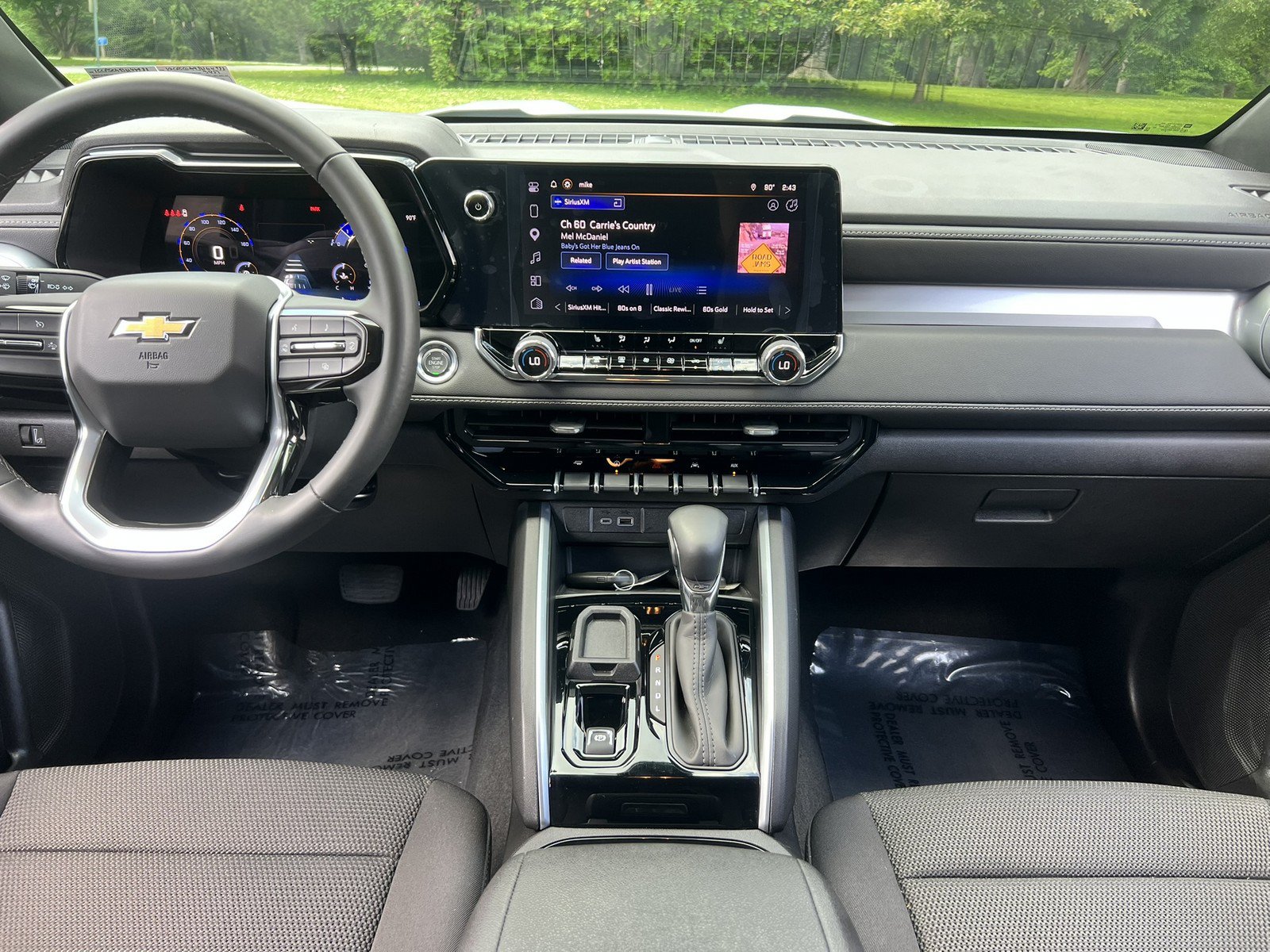 Used 2025 Chevrolet Colorado LT w/ Advanced Trailering Package RWD image 14