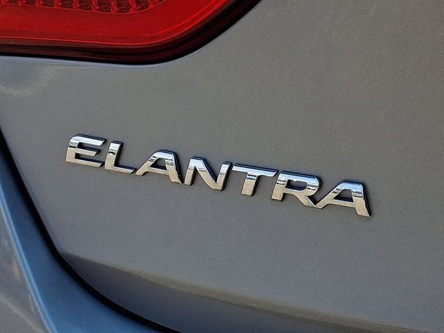 Used 2014 Hyundai Elantra GT w/ Option Group 03 image 30