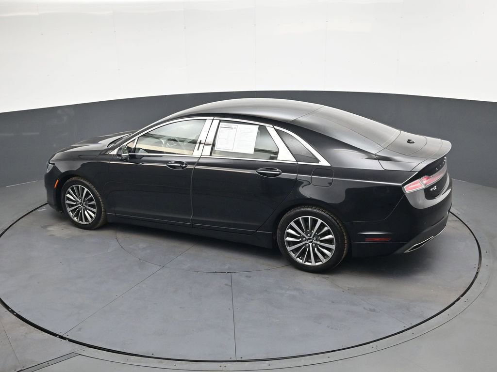 Used 2019 Lincoln MKZ Premiere image 25