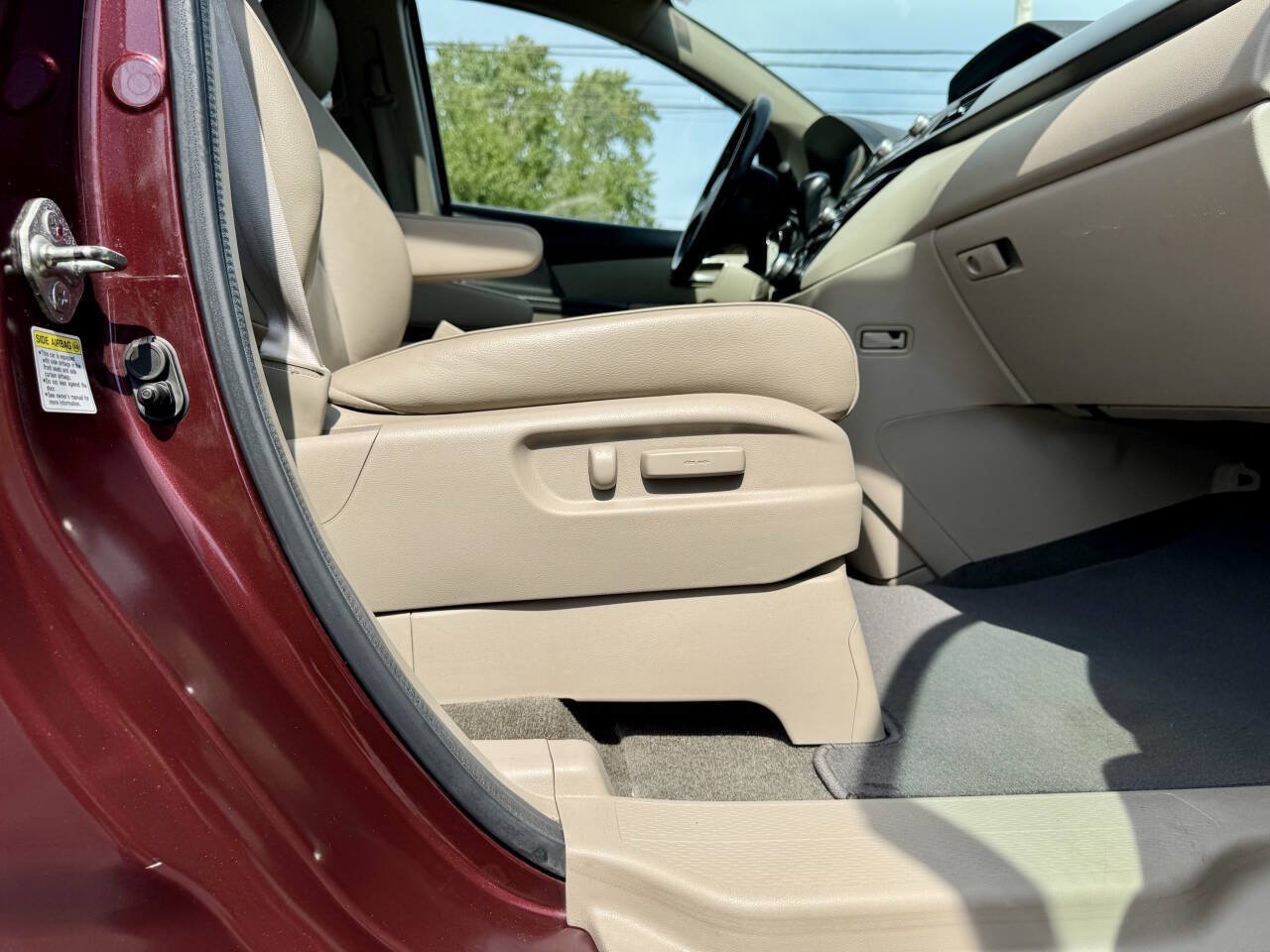 Used 2013 Honda Odyssey EX-L image 24