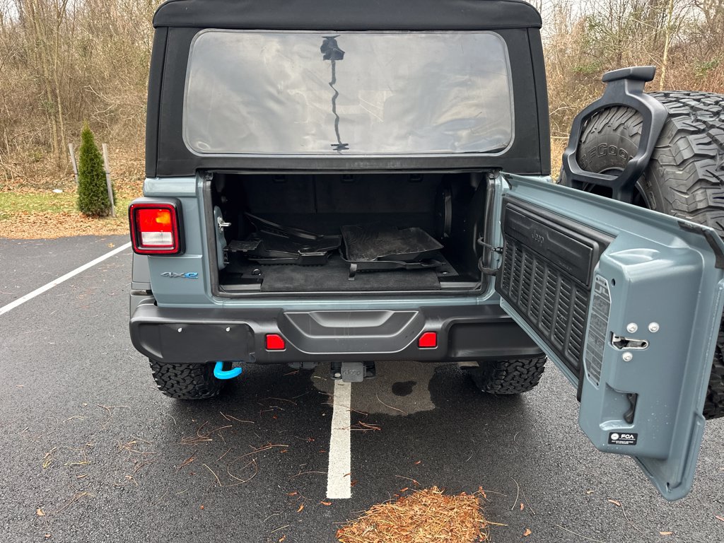 Used 2024 Jeep Wrangler Unlimited AWD/4WD image 10