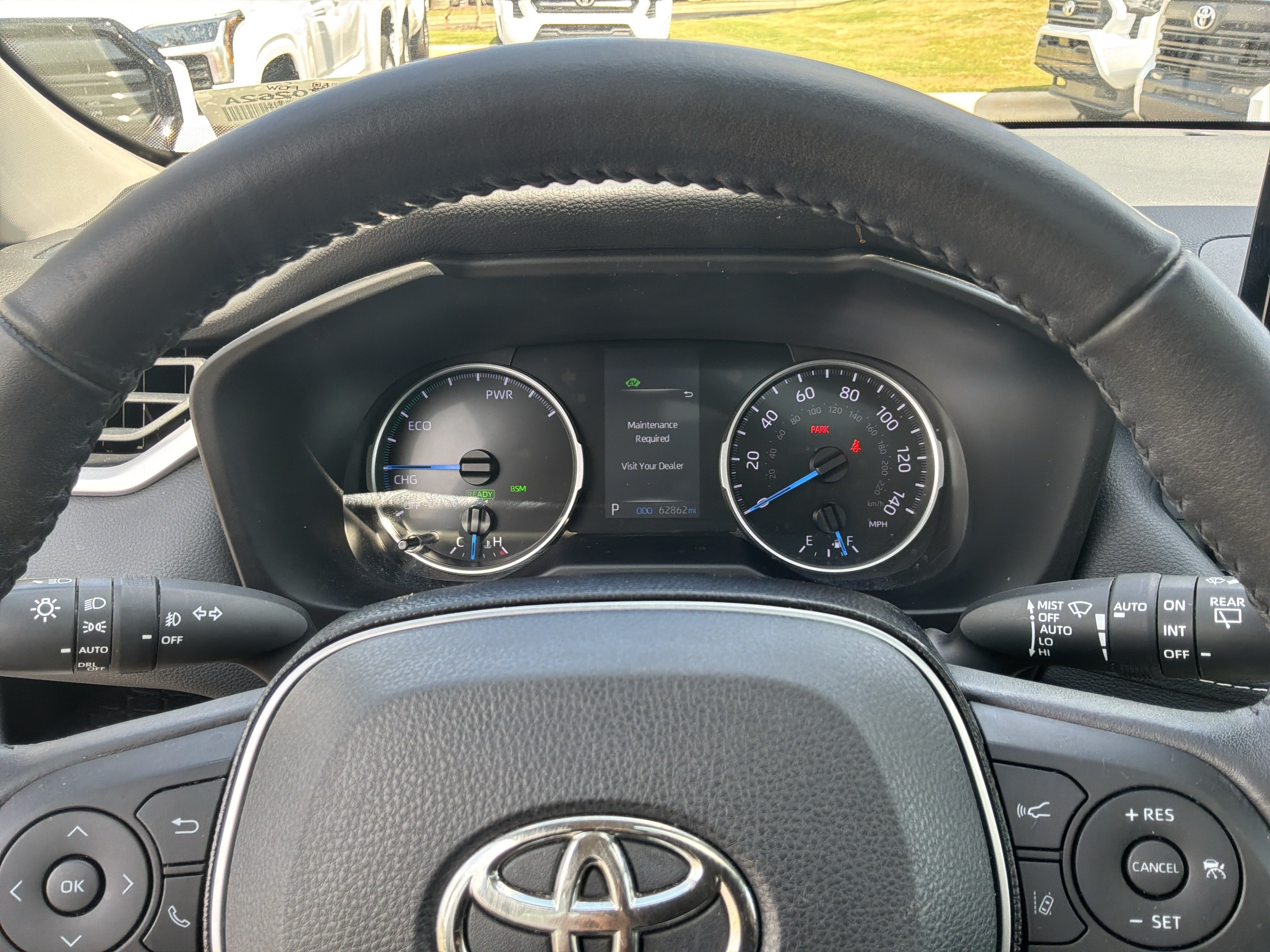 Used 2021 Toyota RAV4 XLE Premium AWD/4WD image 21
