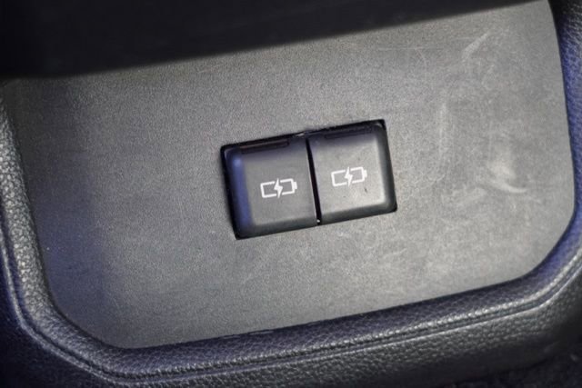 Used 2022 Toyota Highlander XLE image 40