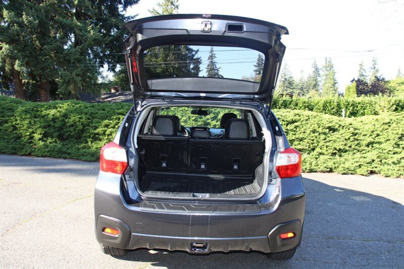 Used 2013 Subaru Crosstrek 2.0i Limited w/ Popular Pkg 1 AWD/4WD image 18