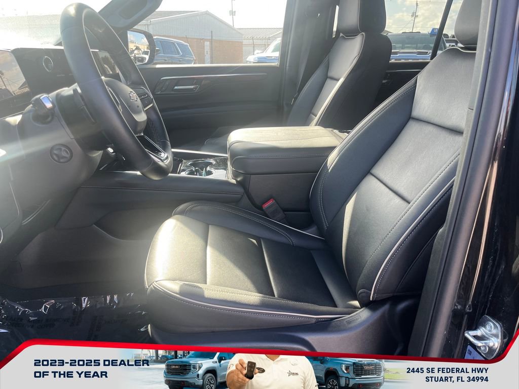 Used 2025 Chevrolet Tahoe Premier image 9