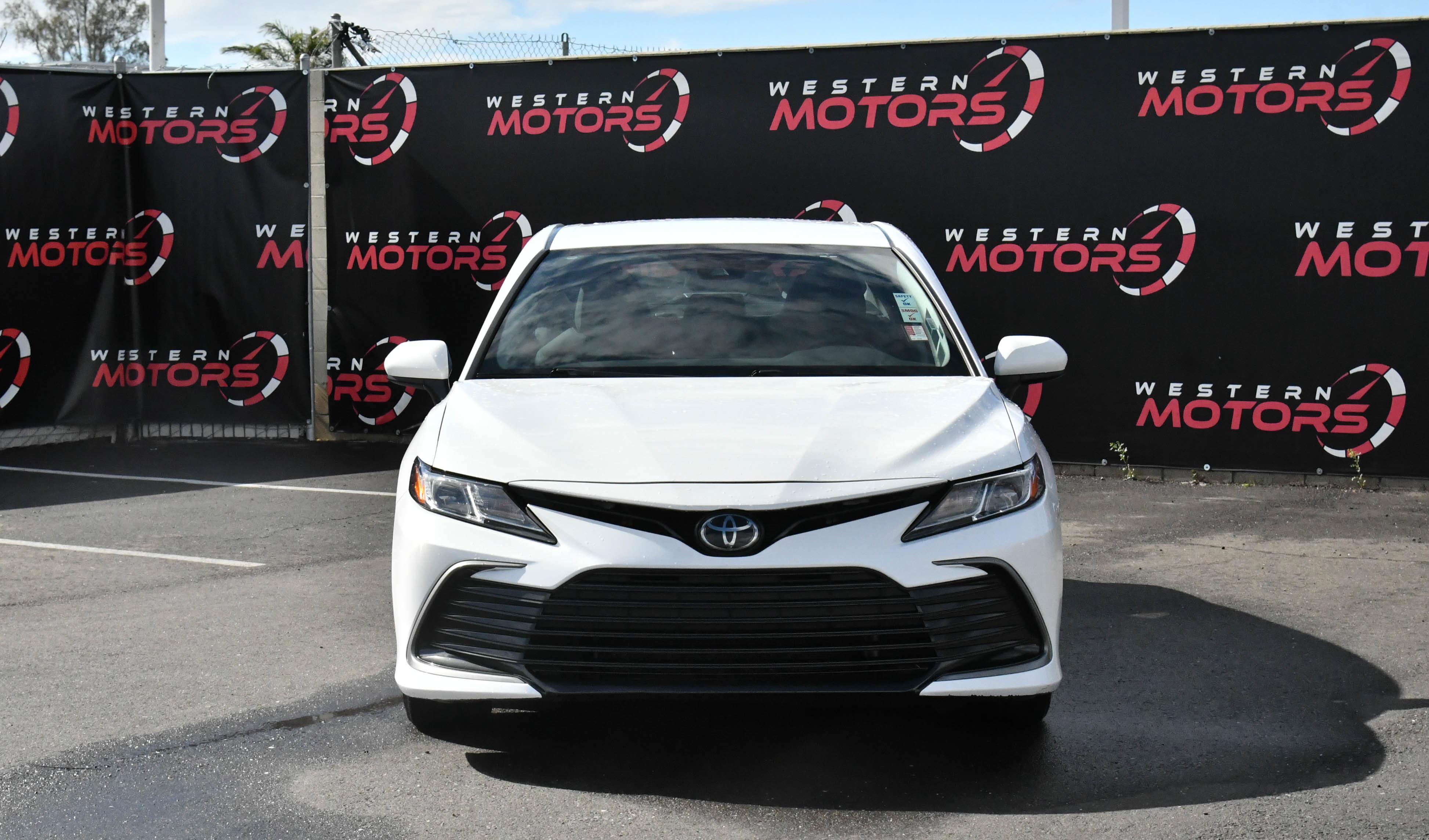 Used 2024 Toyota Camry LE image 2