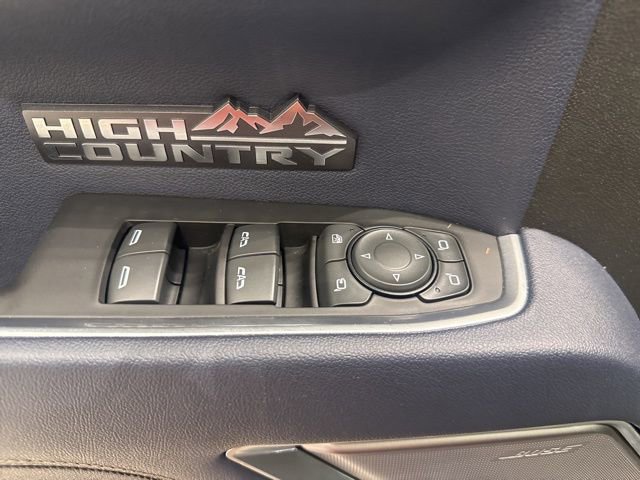 Certified 2022 Chevrolet Silverado 1500 High Country w/ Technology Package image 24