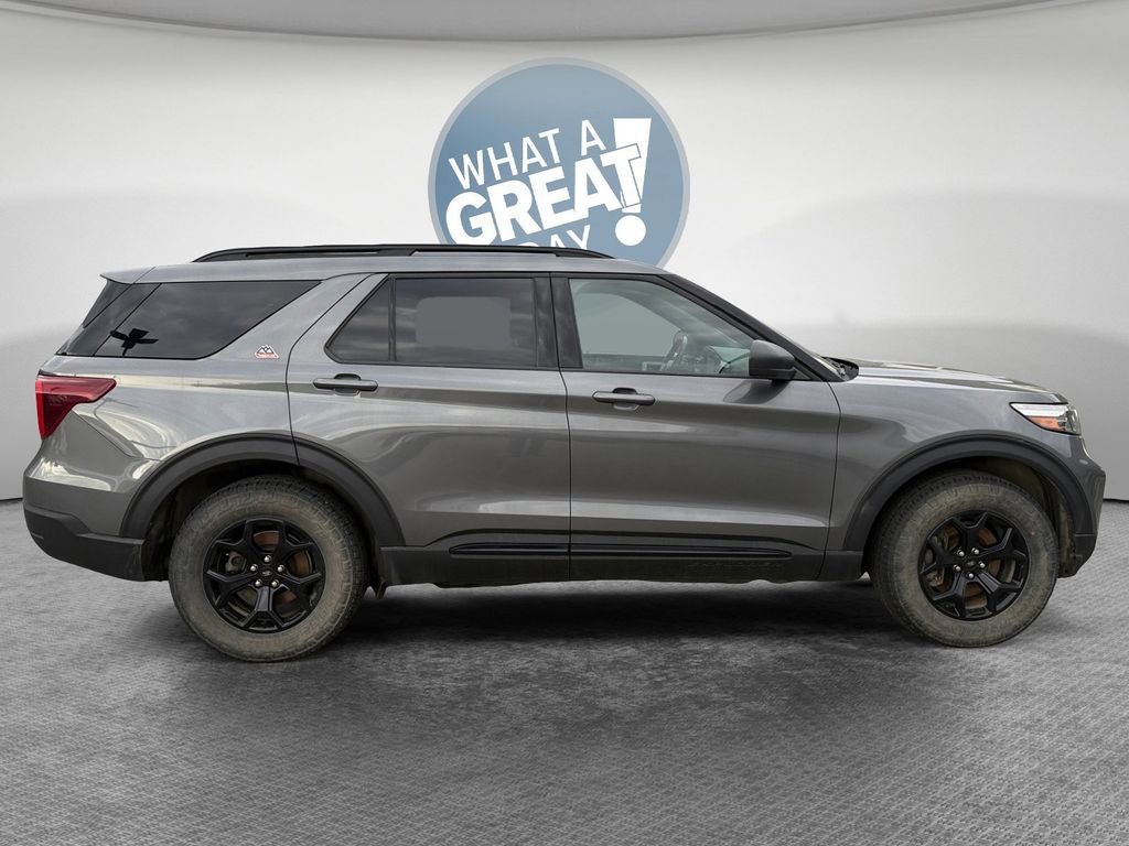 Used 2023 Ford Explorer Timberline image 2