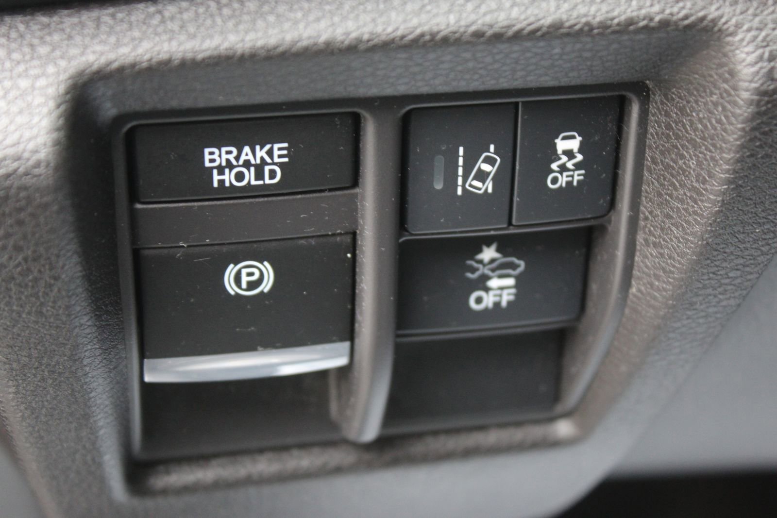 Used 2017 Acura MDX SH-AWD image 22