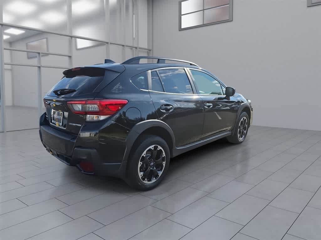 Used 2021 Subaru Crosstrek 2.0i Premium w/ Moonroof Package AWD/4WD image 9
