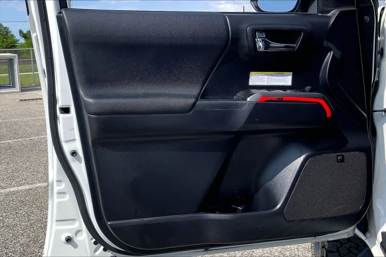Used 2020 Toyota Tacoma TRD Pro AWD/4WD image 21