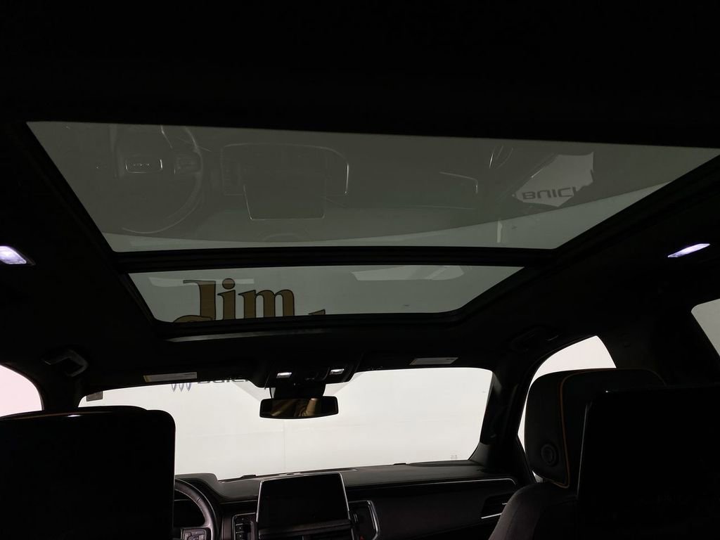 Used 2023 GMC Yukon XL AT4 w/ AT4 Premium Plus Package image 21