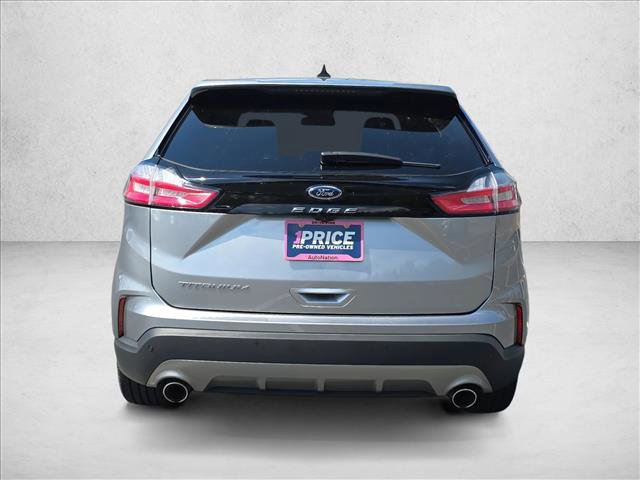 Used 2021 Ford Edge Titanium image 6