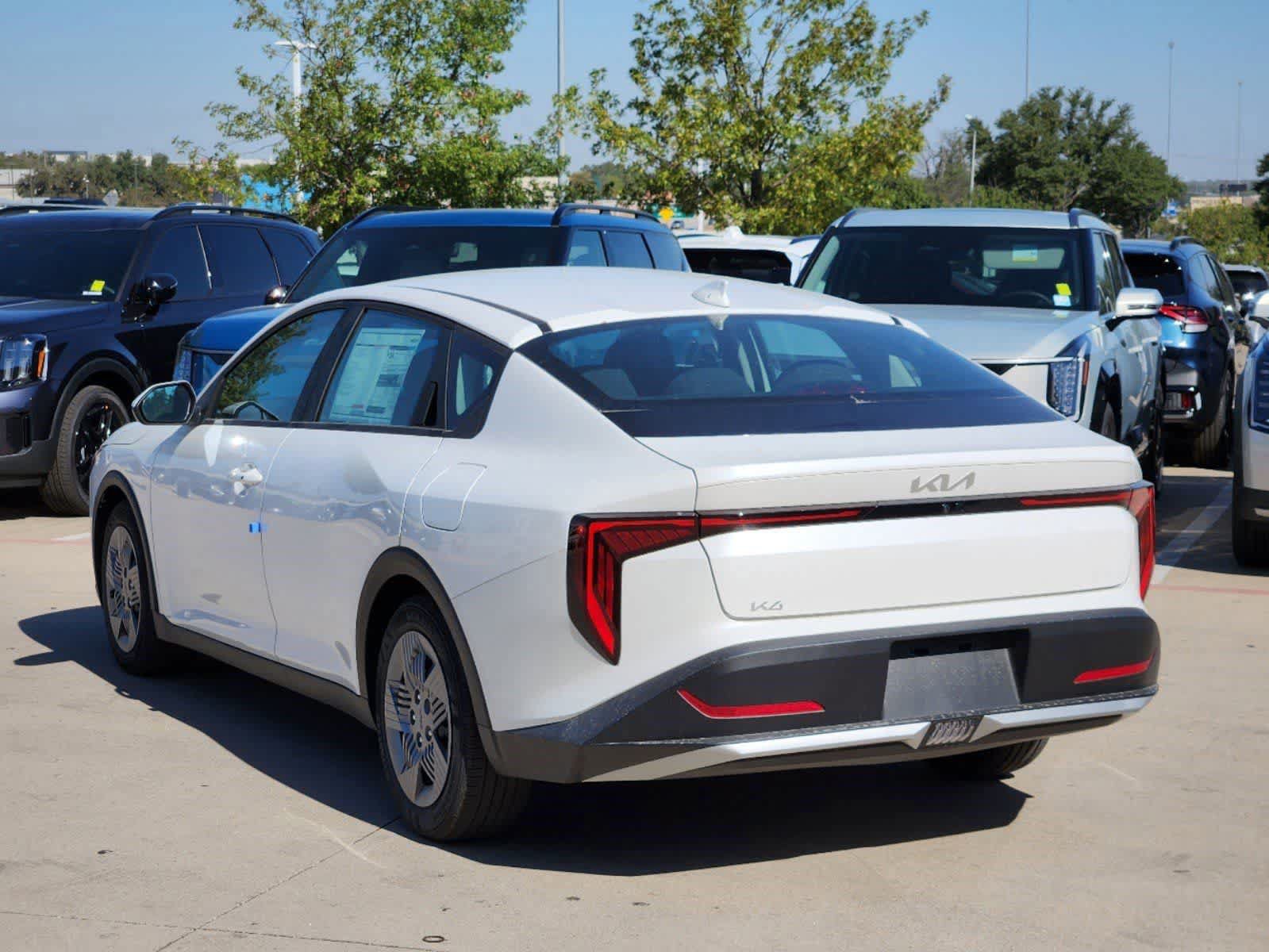 Certified 2025 Kia K4 FWD image 5